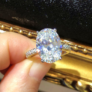 The Brilliant Oval Ring