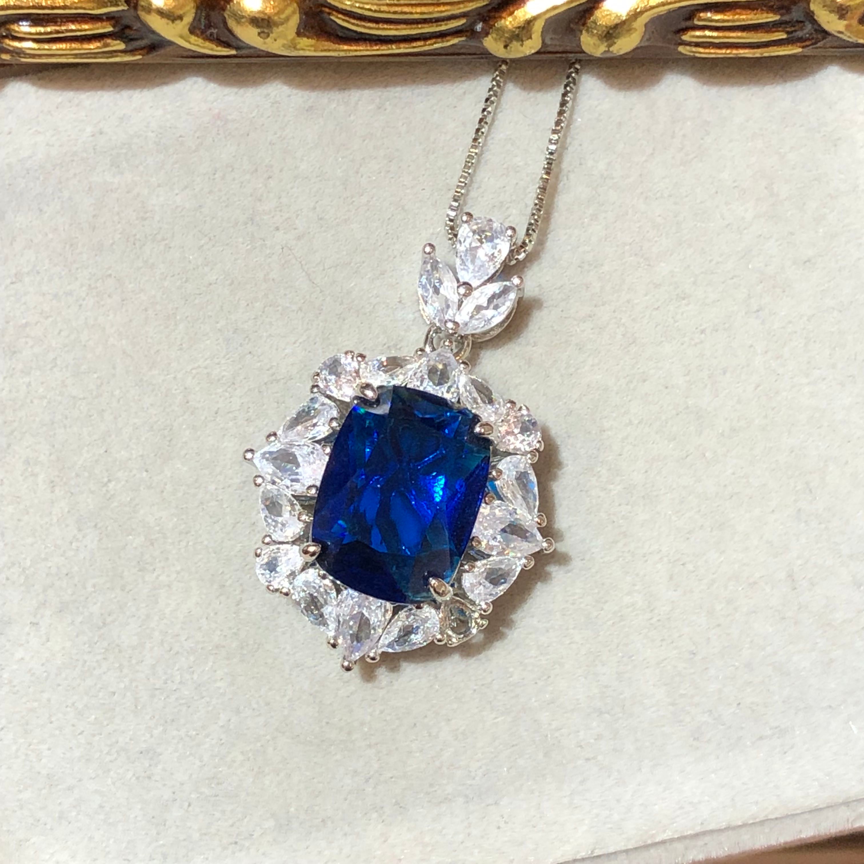 The Blue Star Sapphaire Blue Necklace