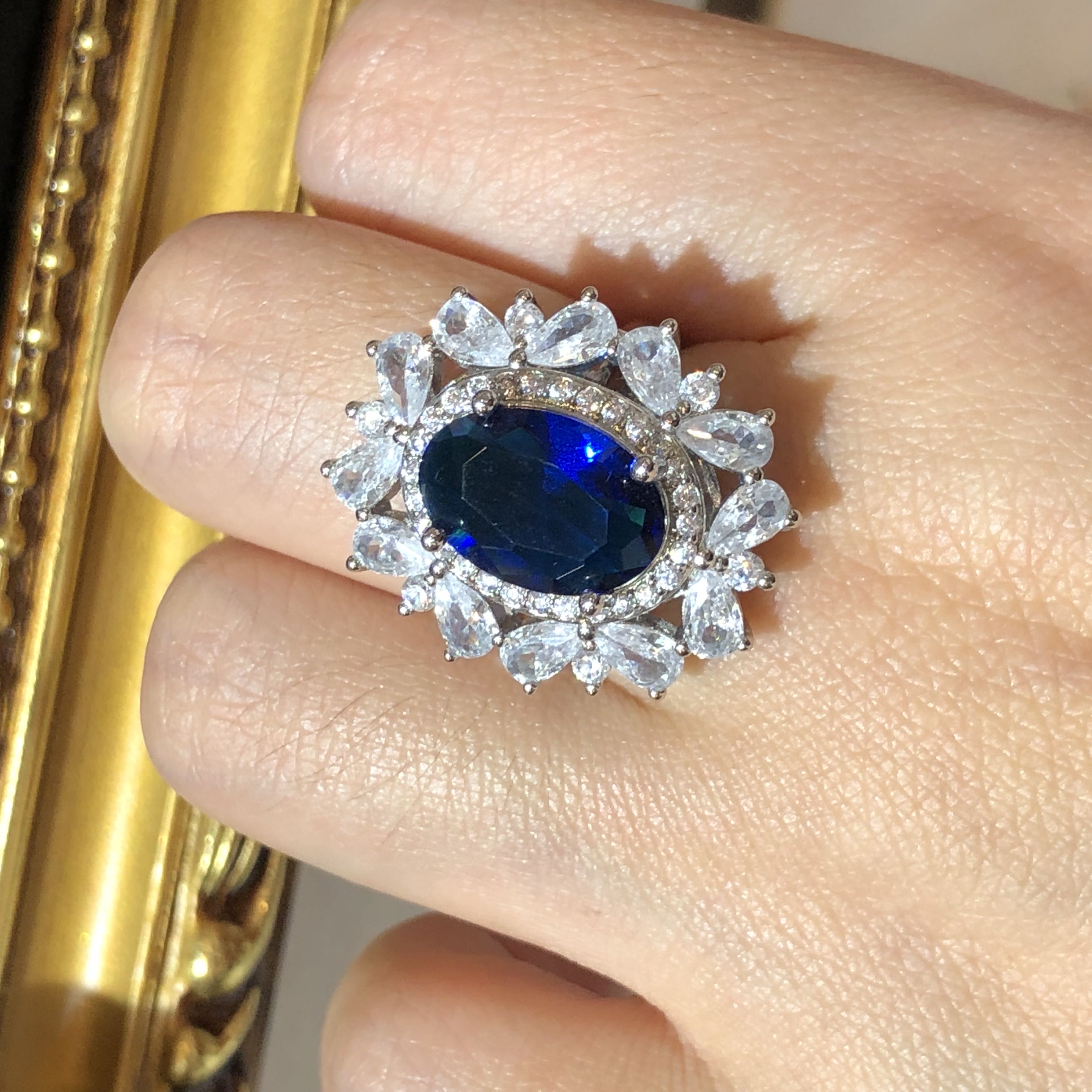 Victoria Amaryllis Blue Sapphire Ring