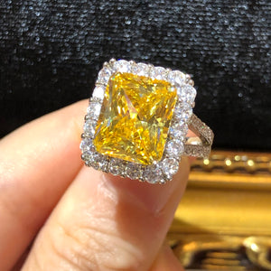 Tiviss Classic Hallow Style Ring