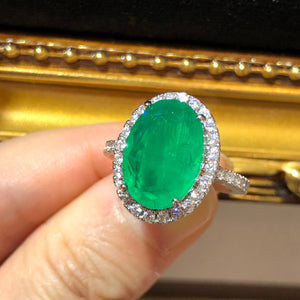 Tiviss Hallow Oval Ring -  Emerald Colour