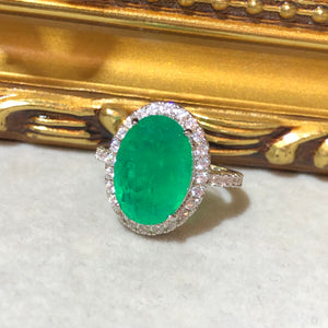 Tiviss Hallow Oval Ring -  Emerald Colour