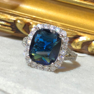Tiviss Pansy Hallow Style Blue Ring