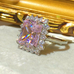 Tiviss Classic Pink Radiant Cut Ring